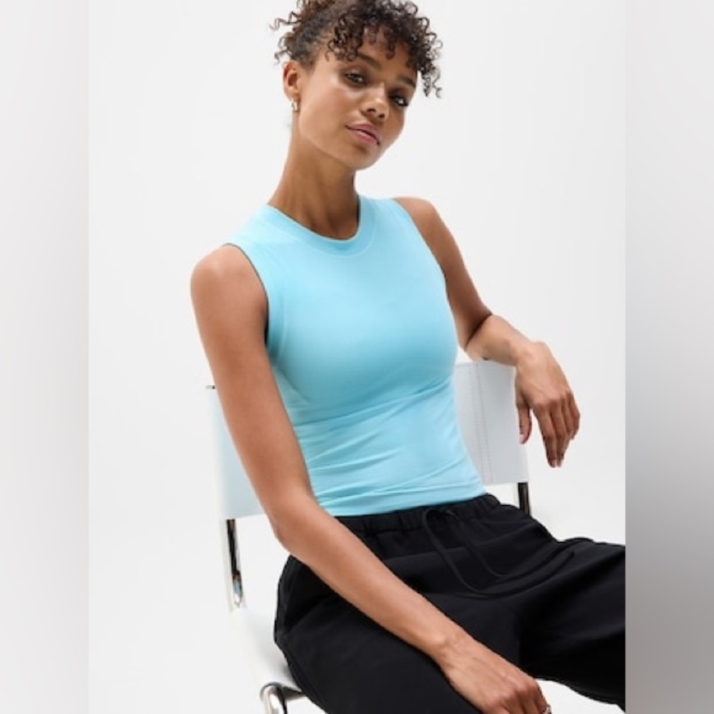 Athleta: Renew Seamless Muscle Tank, Large, Aqua